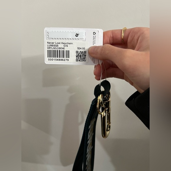 Lululemon Dual Pouch Wristlet & Never Lost Keychain Personalized Set 💌🎀 - Picture 8 of 9